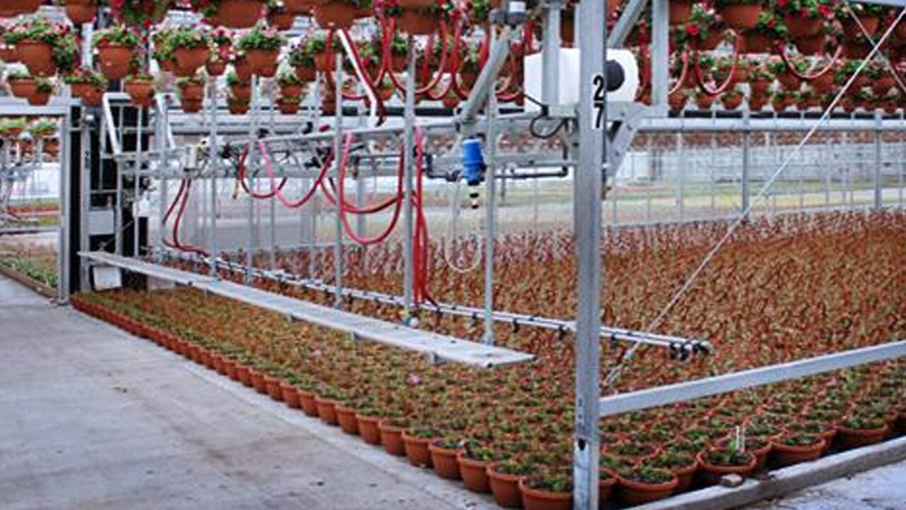 Greenhouse Water and Irrigation System AZZ